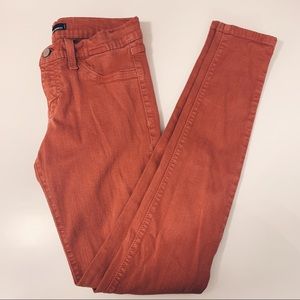 Flying Monkey Rust Jeans Size 7 (w25)